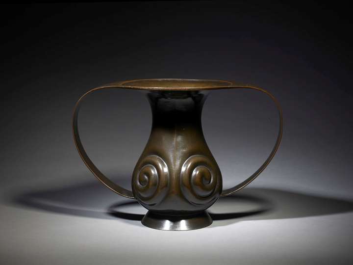 Bronze Flower Vessel of Mimikuchi Flying-Handles Form, Japan, Edo Period